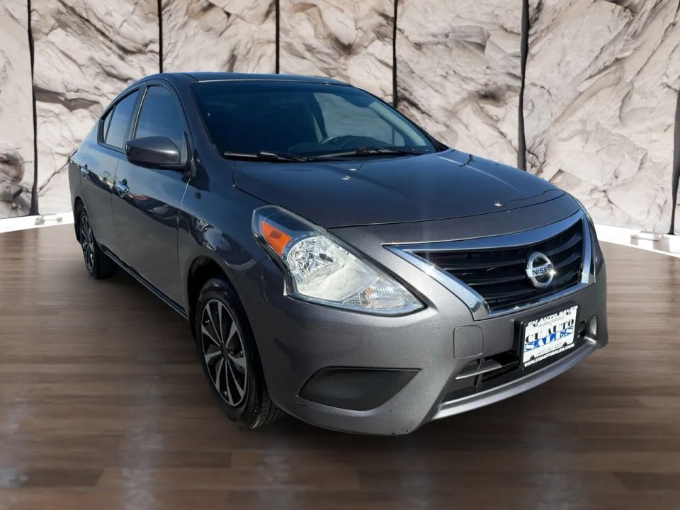2016 NISSAN VERSA 1.6 SV