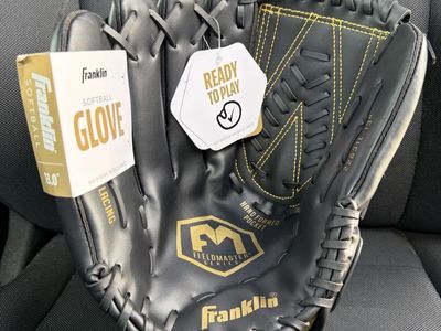 Franklin Softball Glove