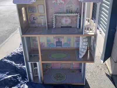 doll house