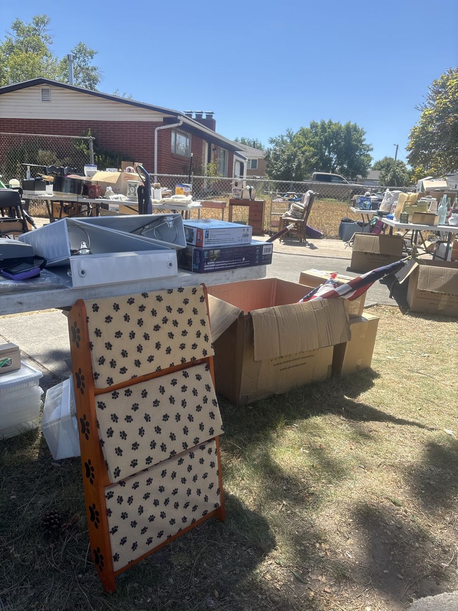 Multi-family Garage & Estate Sale - Various Household Items & Decor