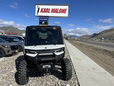 2026 Can-Am Defender MAX Limited HD11 Hybrid White