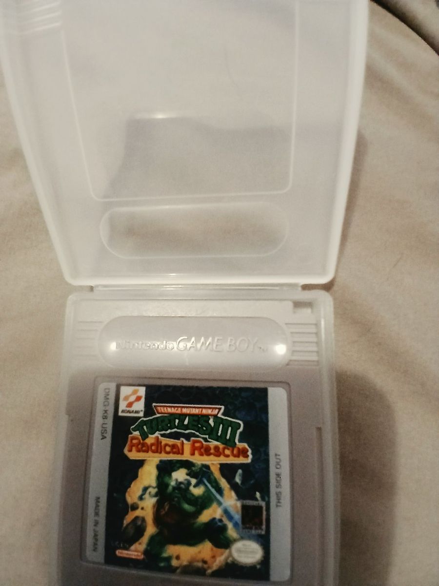 Game Boy TMNT 3 Radical Rescue