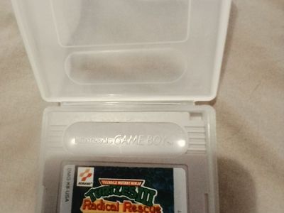 Game Boy TMNT 3 Radical Rescue