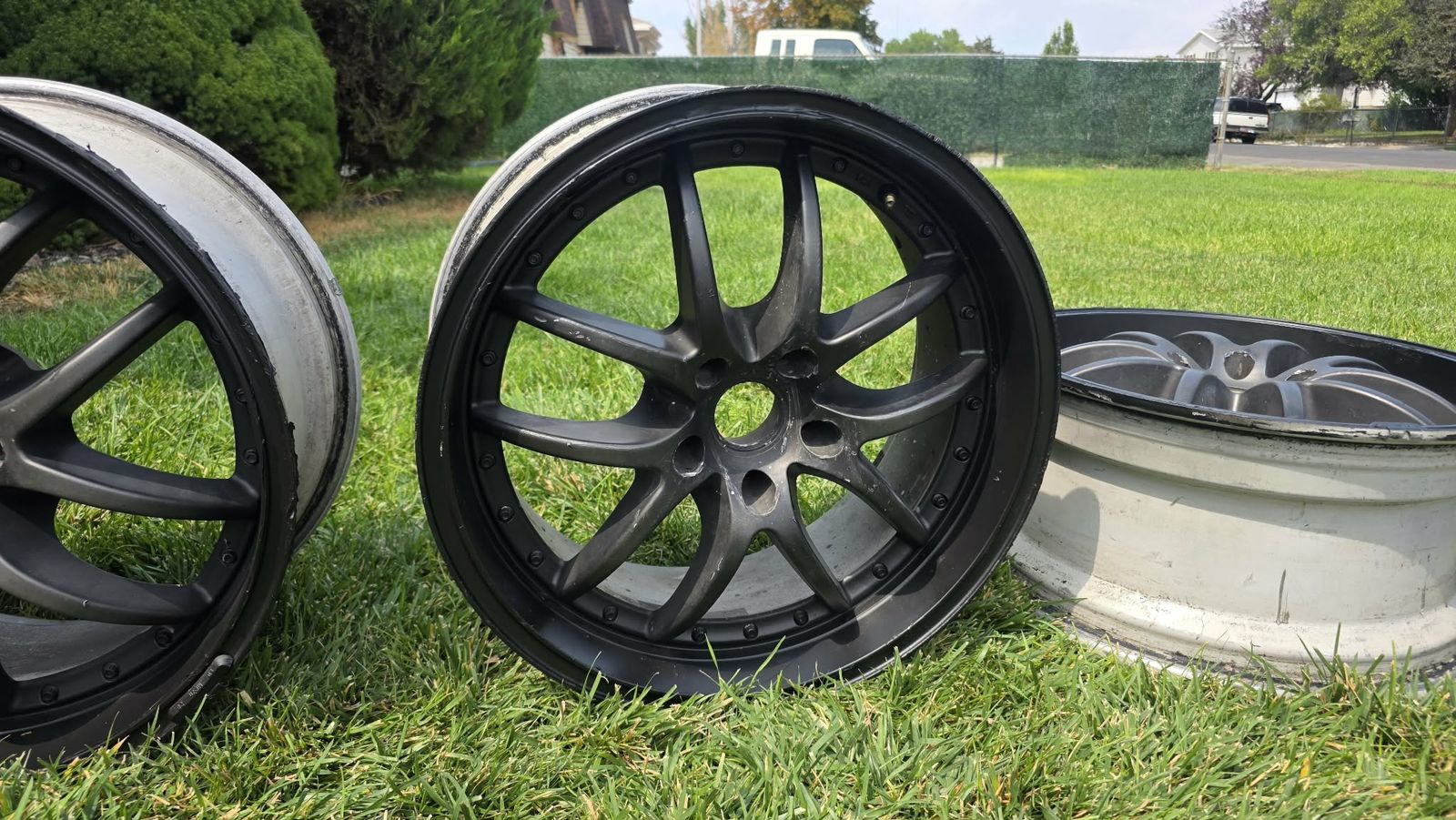 18 inch wheels set of ST1 Sterns - Staggered 