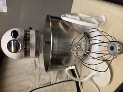 White Classic K45SS KitchenAid