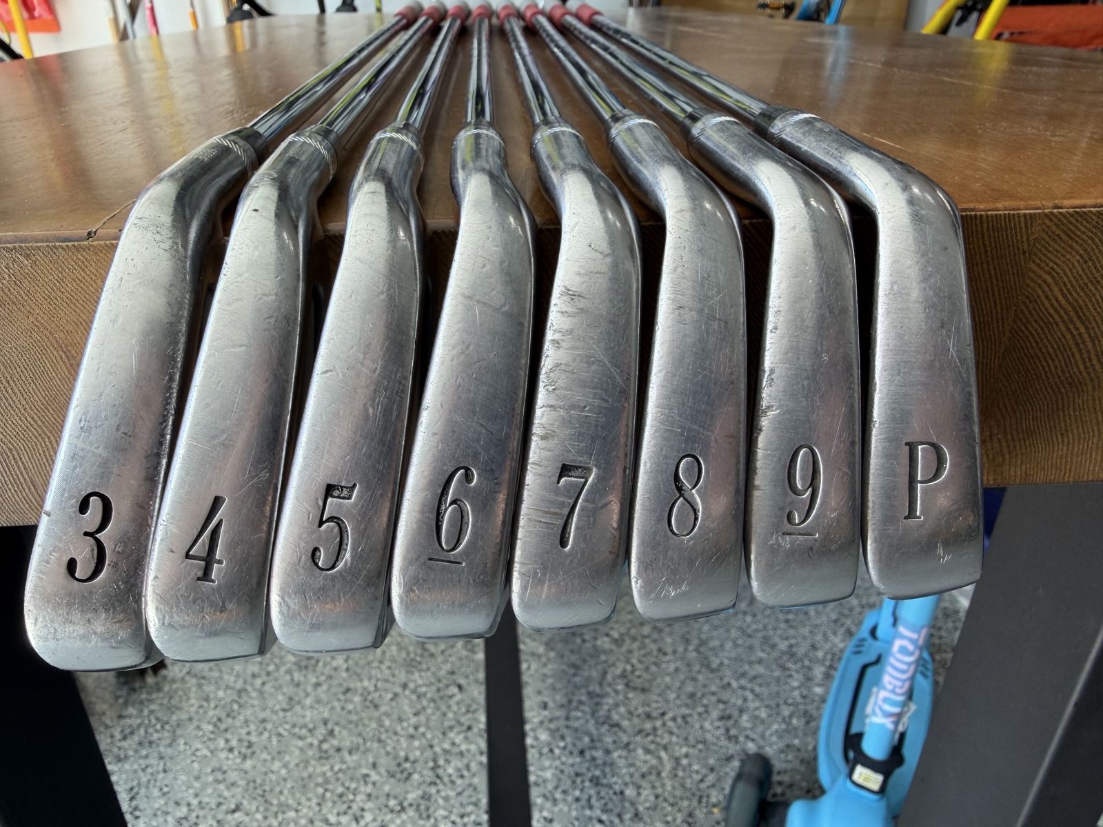 Main image 8
