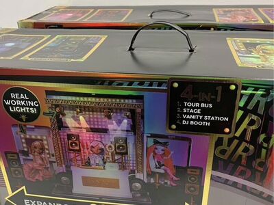 Rainbow High World Tour Bus & Stage