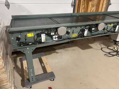 70% OFF RETAIL! 19' Long HYTROL Conveyor System With Belted Accumulation Zones and In-Motion Scale