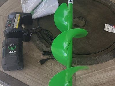 Ice fishing setup