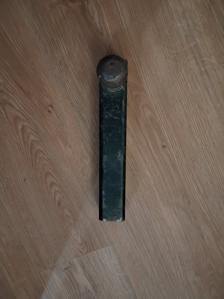Main image 2