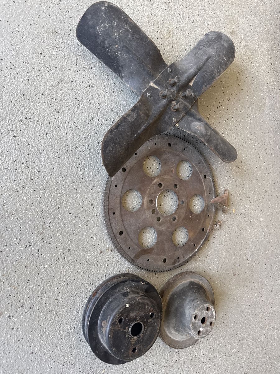 Vintage Engine Parts Lot - Fan, Flywheel, Pulleys - Automotive Restoration