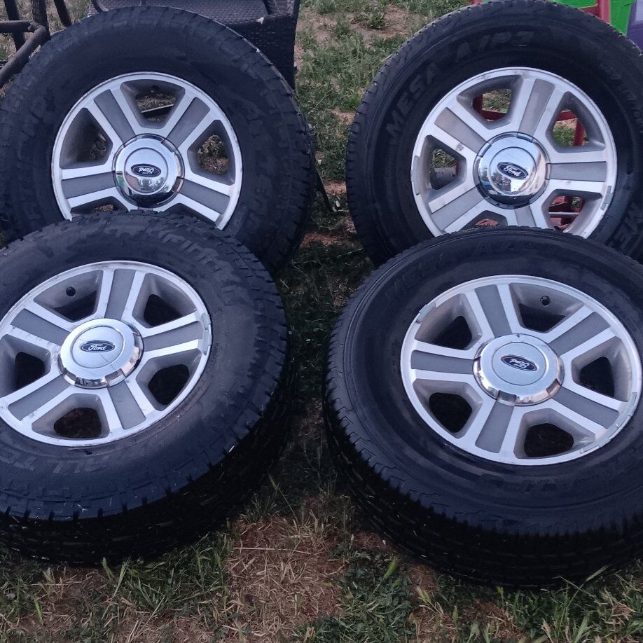 Ford Wheels & Tires 265/70R17