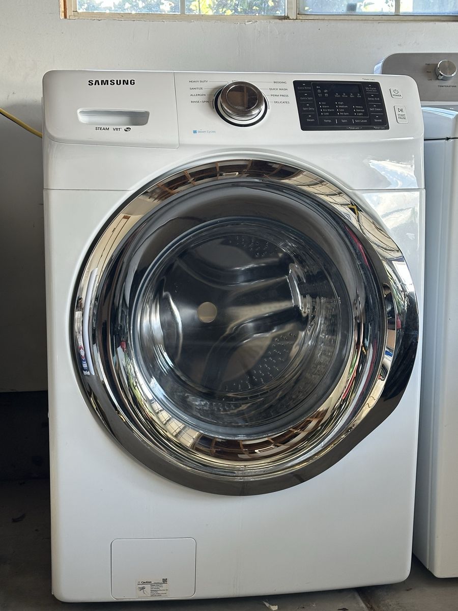 Samsung WF42H5200AW/A2 Front Load Washer White Electric VRT Steam