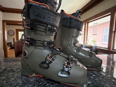 Tecnica Cochise 120 Ski Boots - Size 27.5 (315mm BSL) - Men's All-Mountain/Freeride