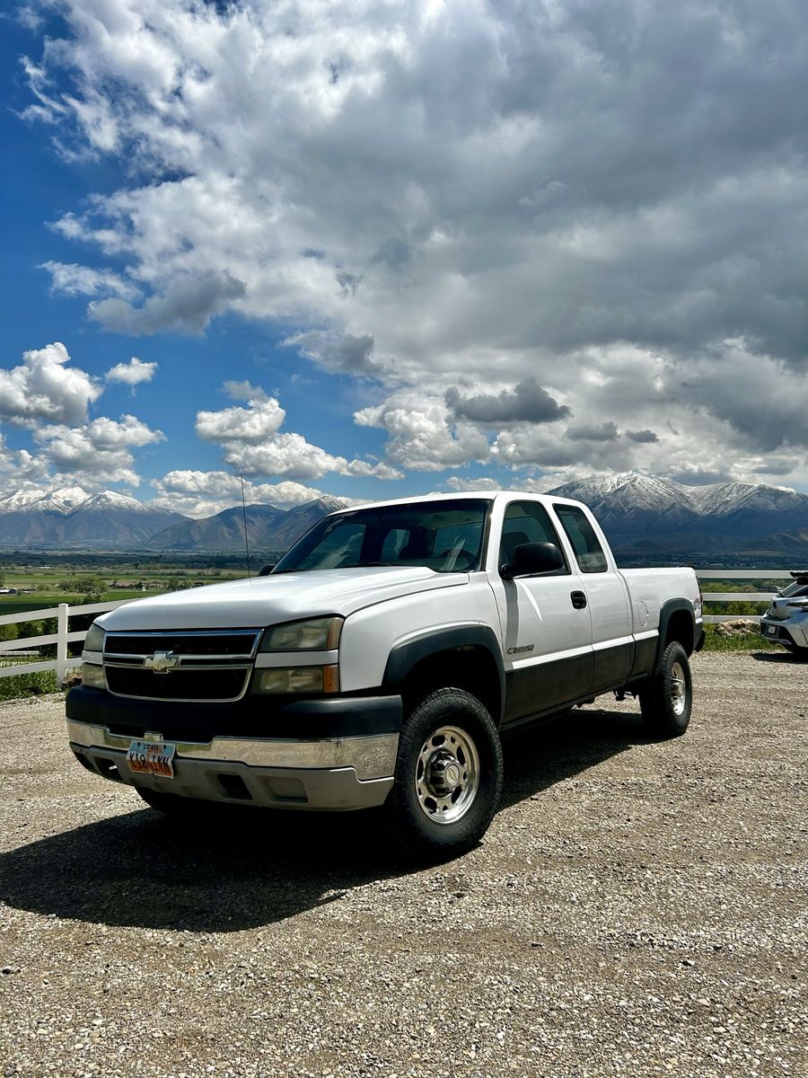 2006 Chevrolet Silverado 2500HD LS