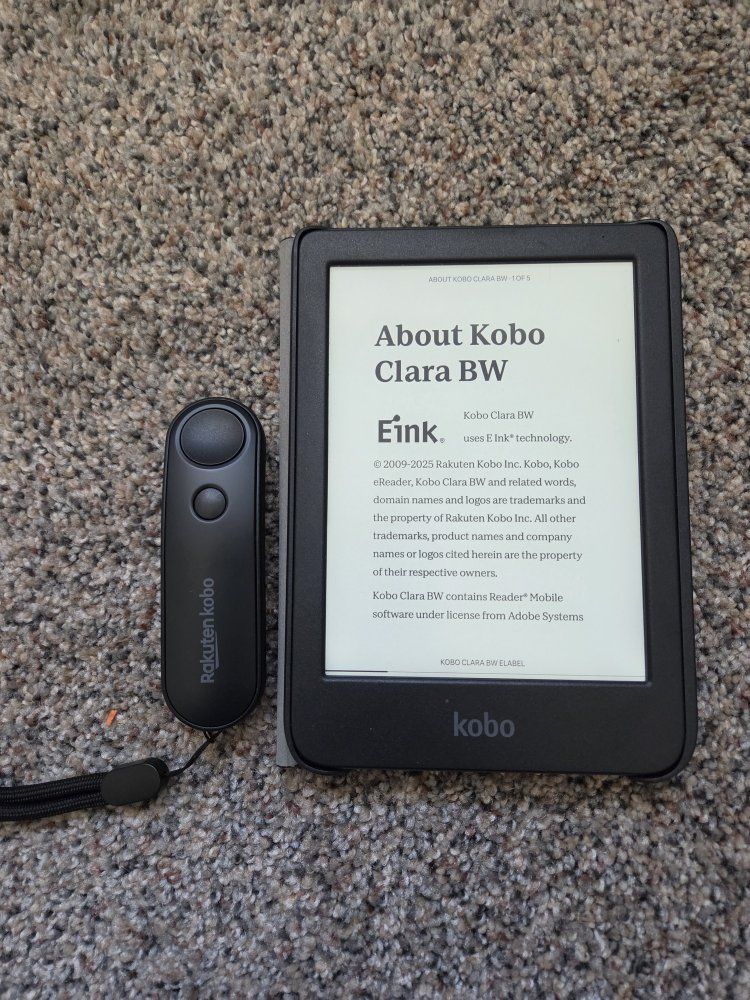 Kobo Clara BW with Accessories