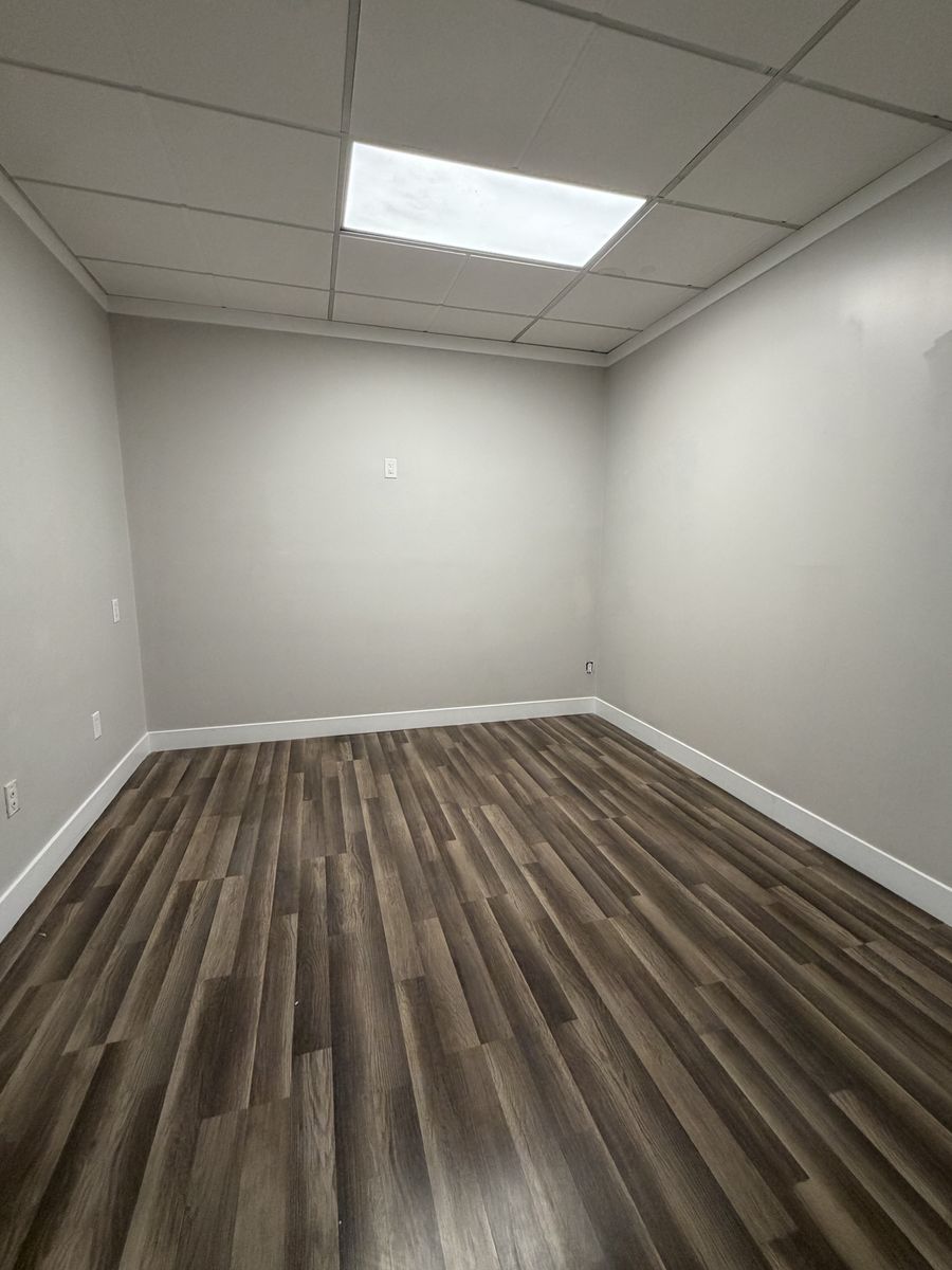 Main Level Office in Union Square. Great Location