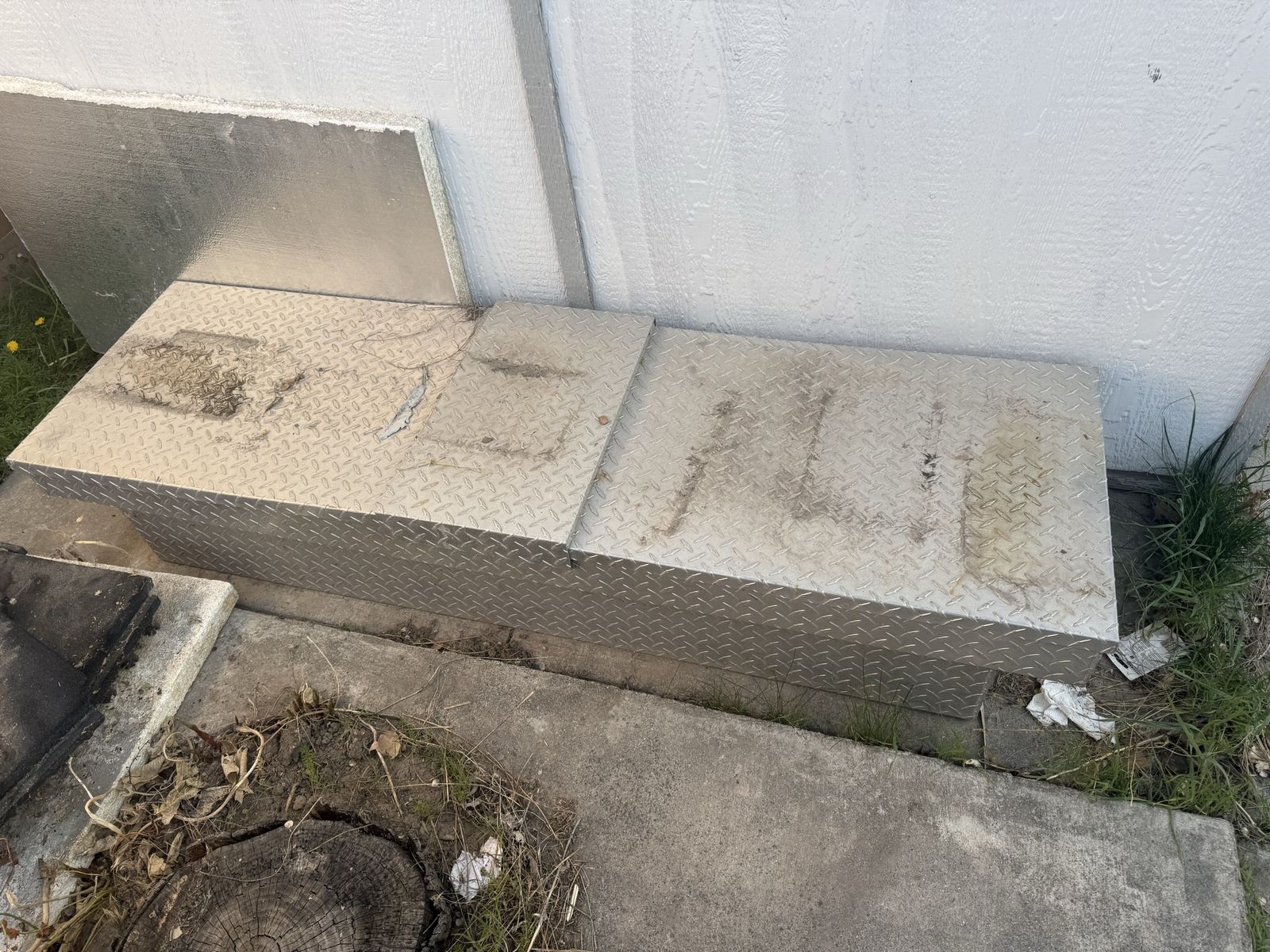 Full sized truck tool box