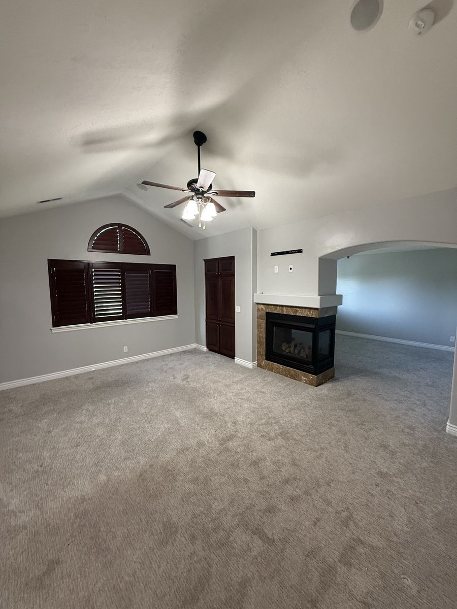 Main image 2