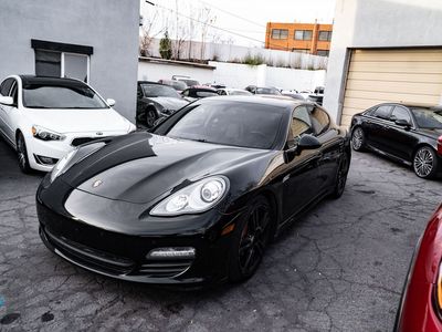 2012 Porsche Panamera 4