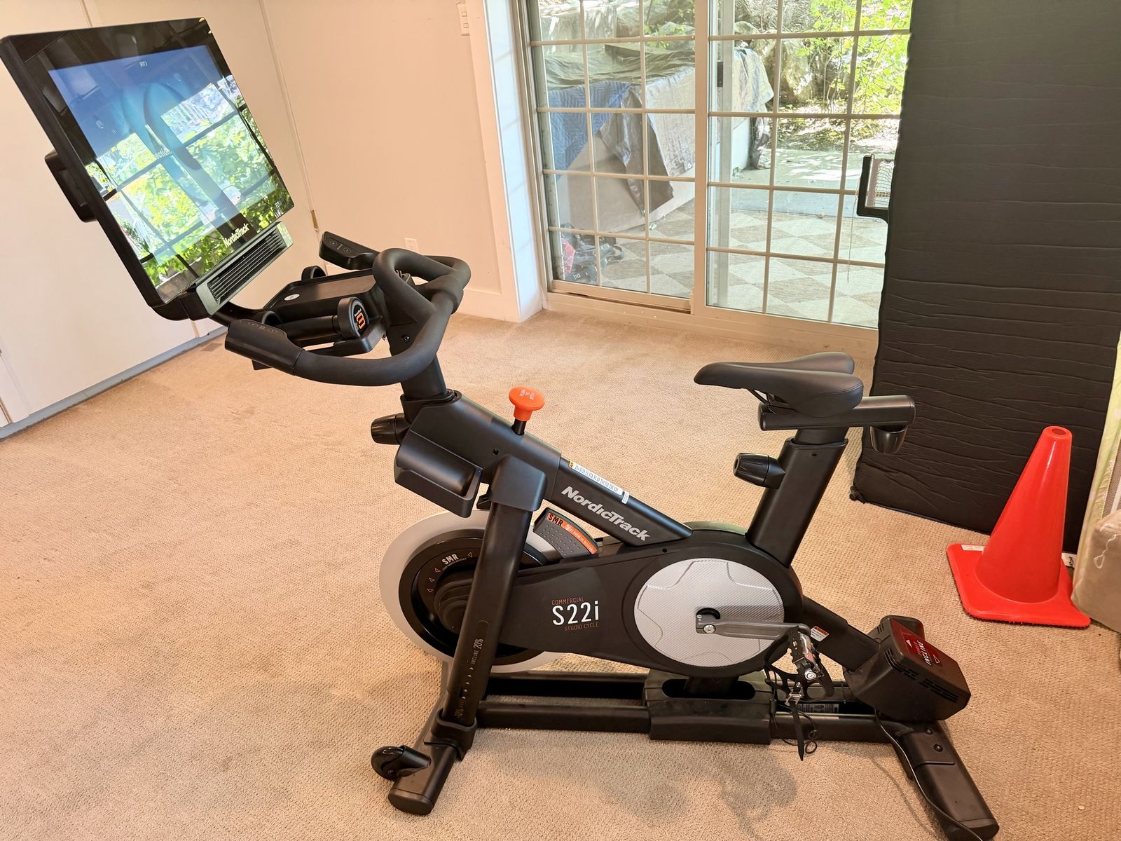 NordicTrack Commercial S22i Studio Cycle Exercise Bike. Like new!