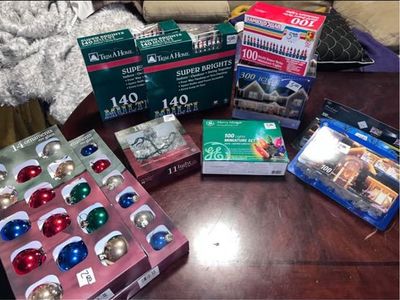 Assorted Holiday Decorations: Lights, Clips, Bulbs, Etc. EVERYTHING $25!!
