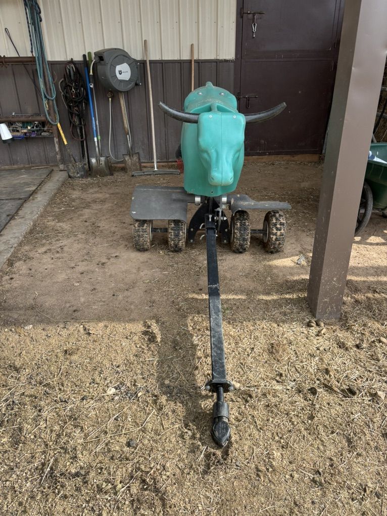 Smarty Brand Team Roping Training Machine