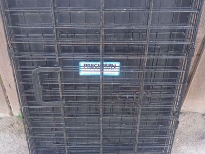 Small Sized Animal Crate