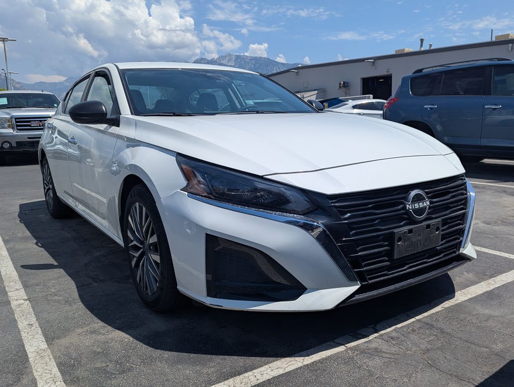 2025 Nissan Altima 2.5 SV