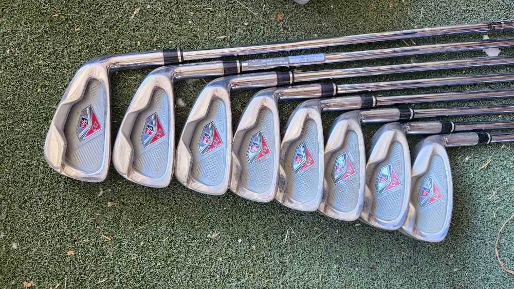 Wilson Staff Ci7 irons
