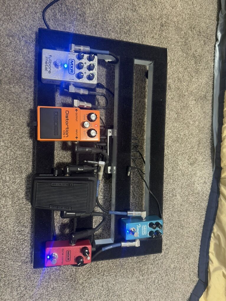 Complete Guitar PedelBoard Setup