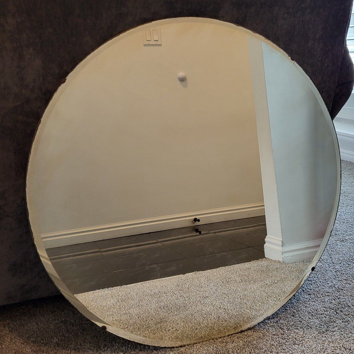 28" Round Mirror