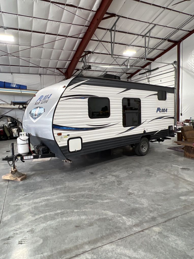 2018 Palomina Puma XLE LIte