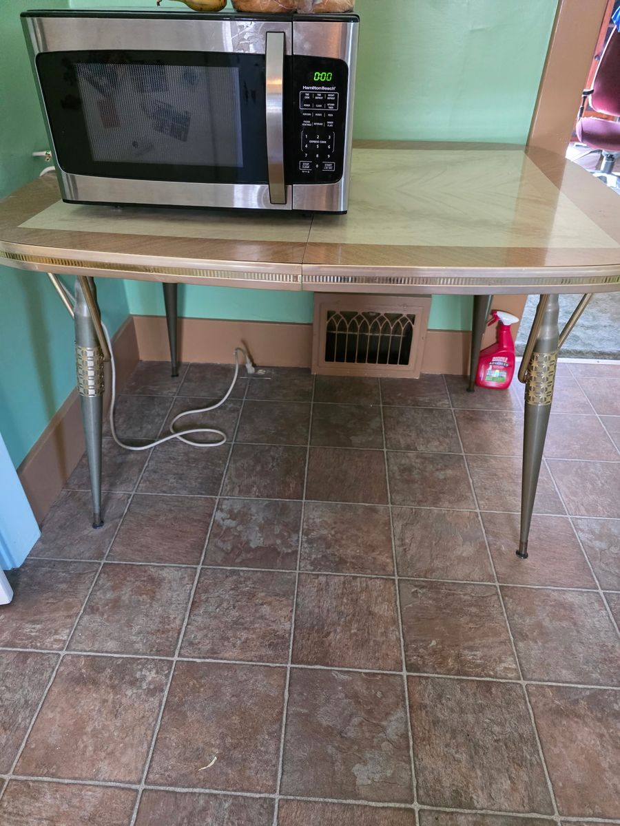 4 Place dining table and chairs 