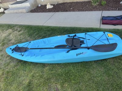 Lifetime Hydros 8.5 ft Sit-on-Top Kayak with Paddle - Blue, Good Condition