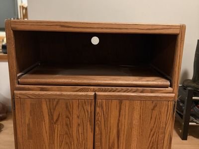 Entertainment center