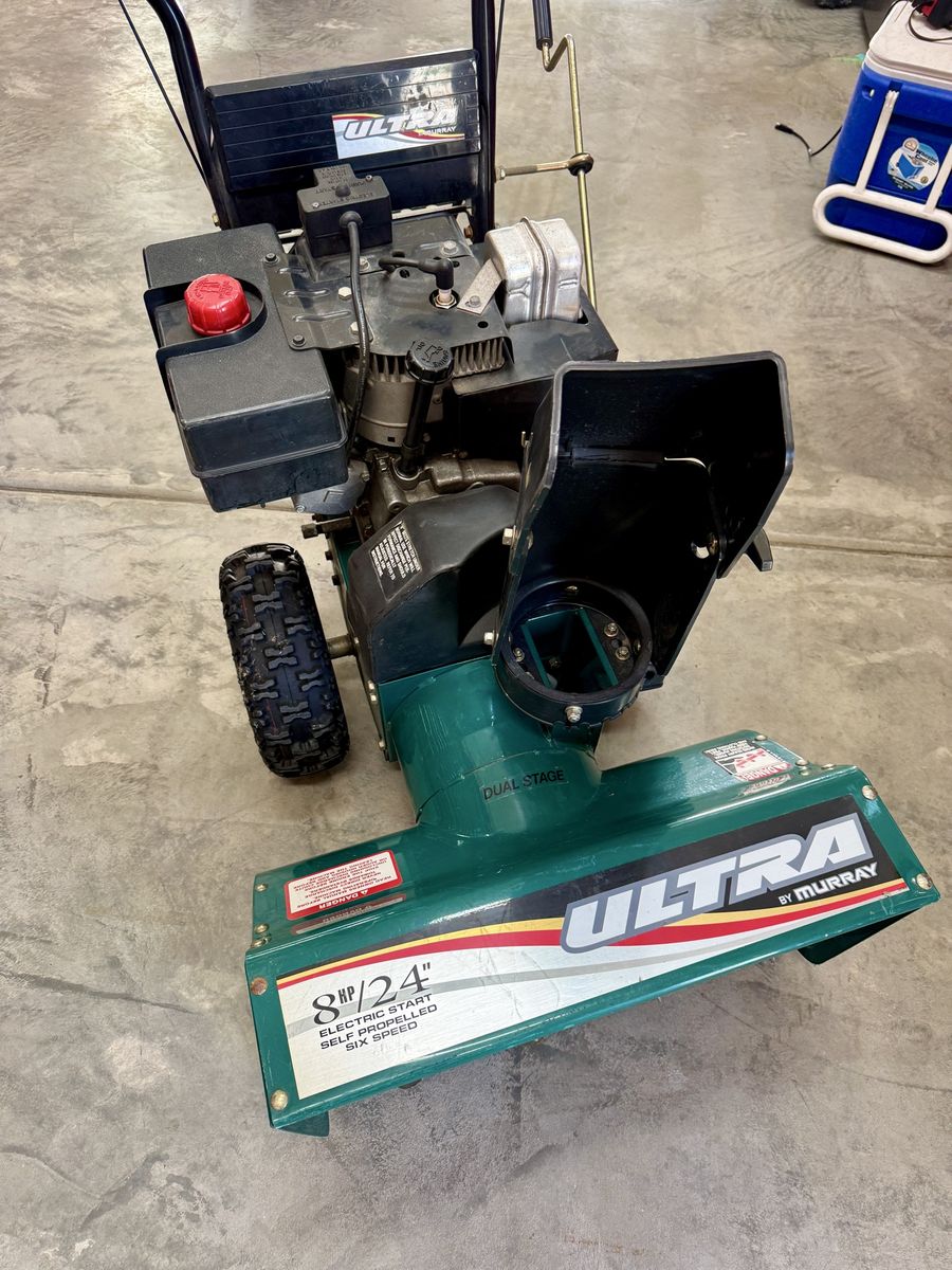 Murray Ultra 8HP/24" Electric Start Dual Stage Snow Blower