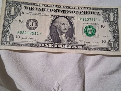 Series 2017 $1 Star Note Federal Reserve Note - Used Currency