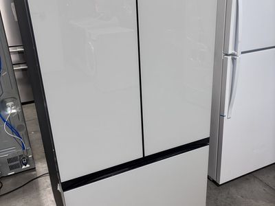 Bespoke 30cu.ft Refrigerator W/Beverage Center