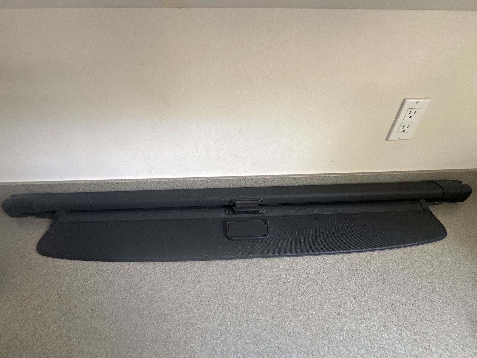 Audi Q7 trunk cover
