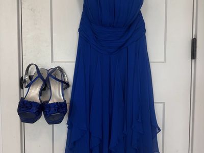 David's Bridal Strapless Blue Formal Dress Size 8 with Matching Heels Size 9