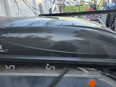 Thule roof top carrier
