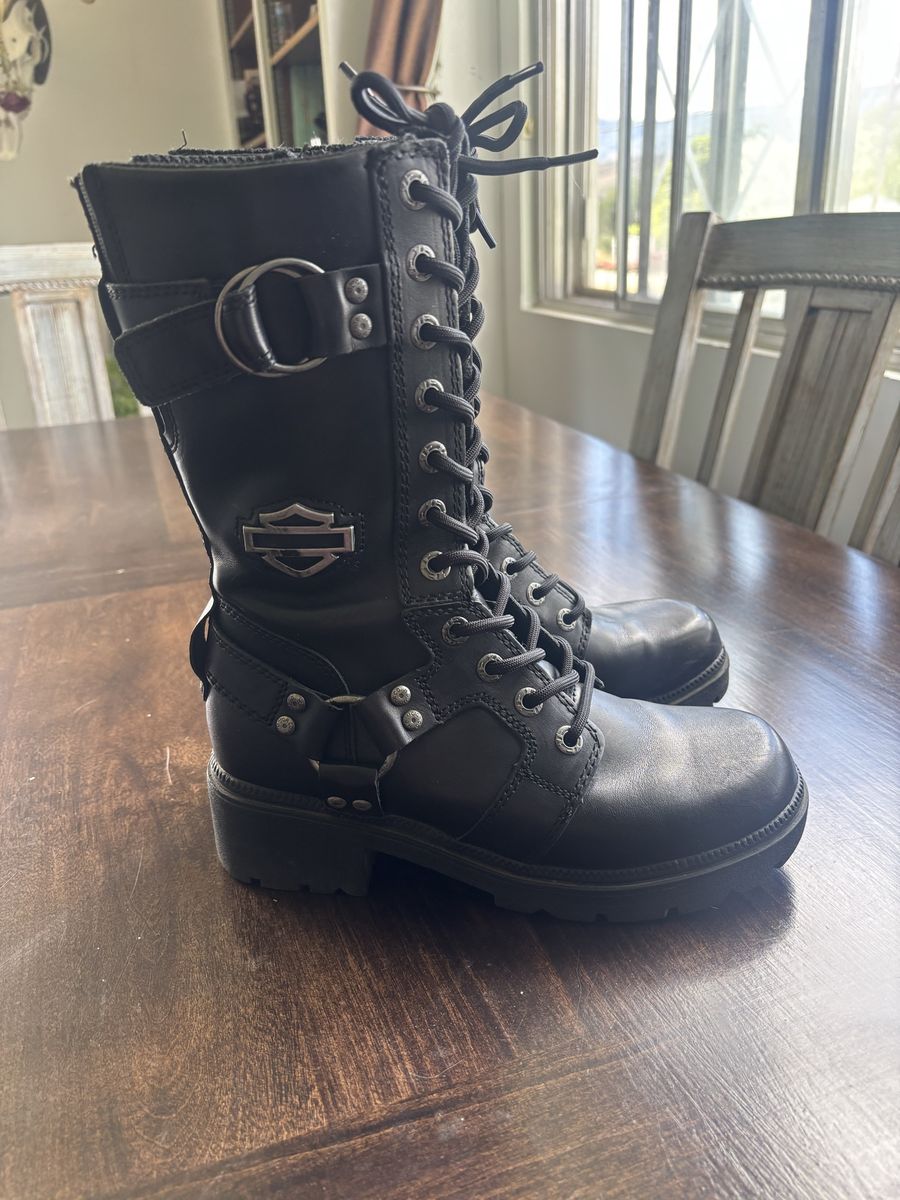 Harley Davidson Black Leather Lace-Up Motorcycle Boots Women's Size 7.5 with Buckle Detail