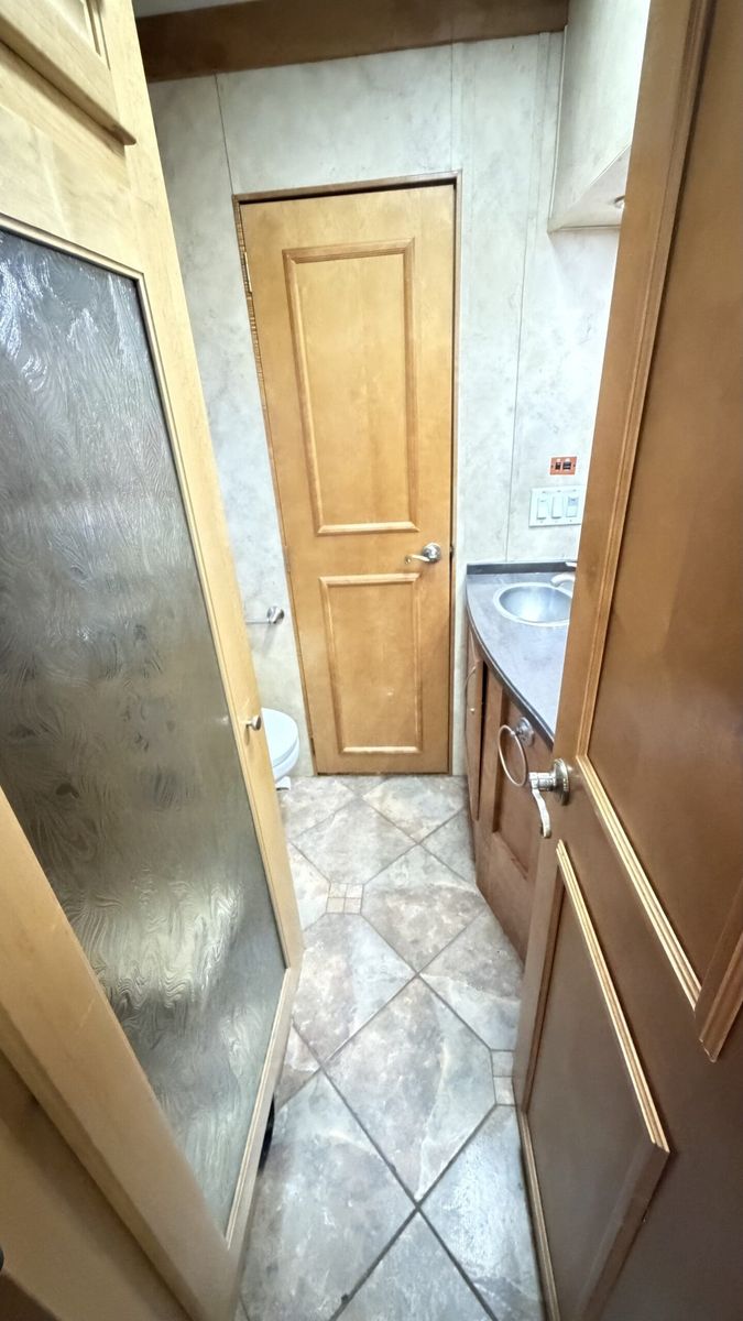 Main image 39
