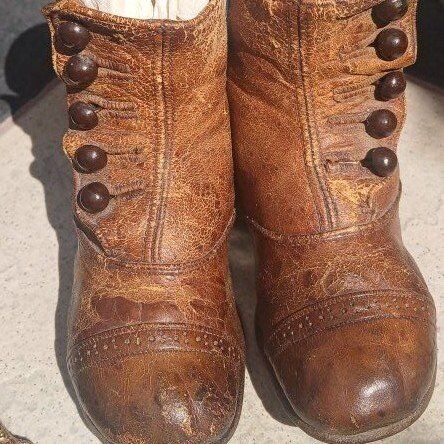 Antique Baby Boots w/Button Hook