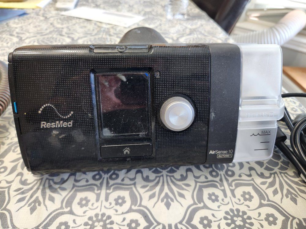 Airsense 10 CPAP oxygen machine