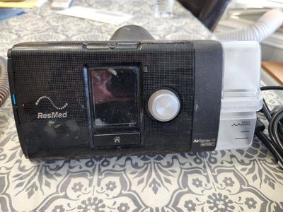 Airsense 10 CPAP oxygen machine