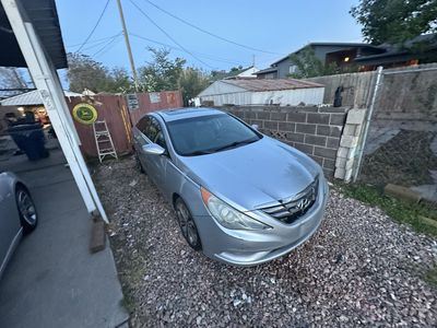 Trade 2013 Hyundai and honda 450