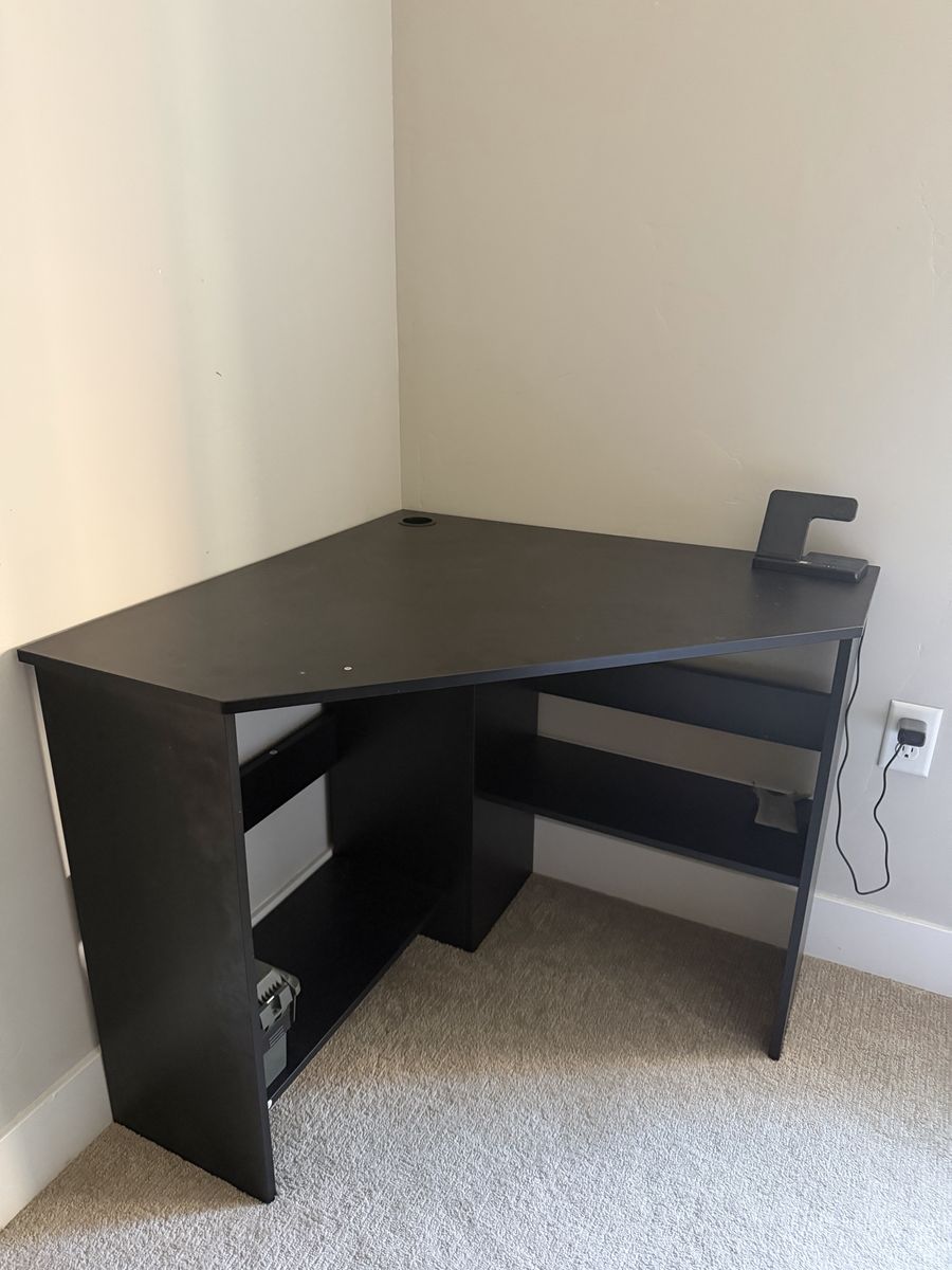 Black Corner Desk with Shelves and Cable Management Hole - Space-Saving Design