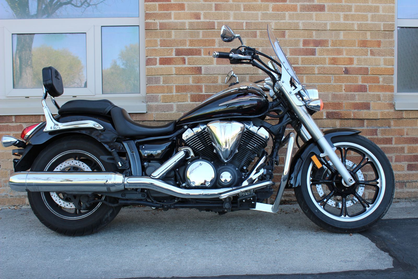 LOW MILES! 2013 Yamaha V-Star 950